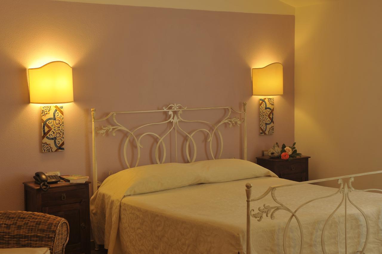 Hotel Pimpina 3*